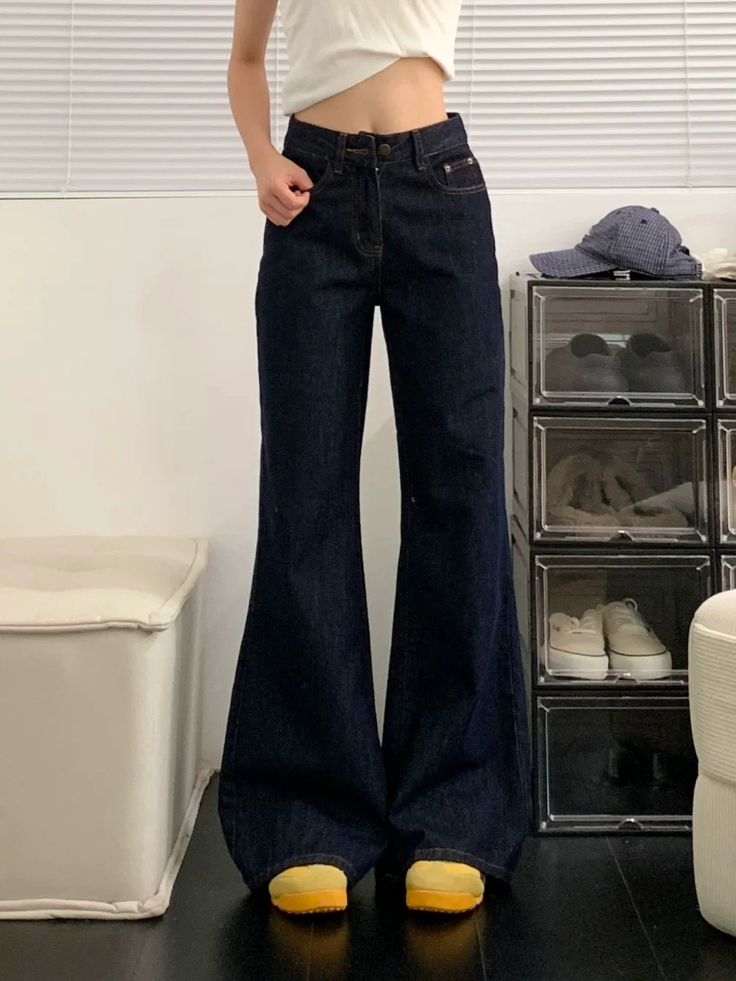 Quần jean bootcut màu xanh đậm dành cho nữ, mùa thu, cỡ lớn, lưng cao, dáng rộng, tôn dáng, quần ống loe nhỏ nhắn