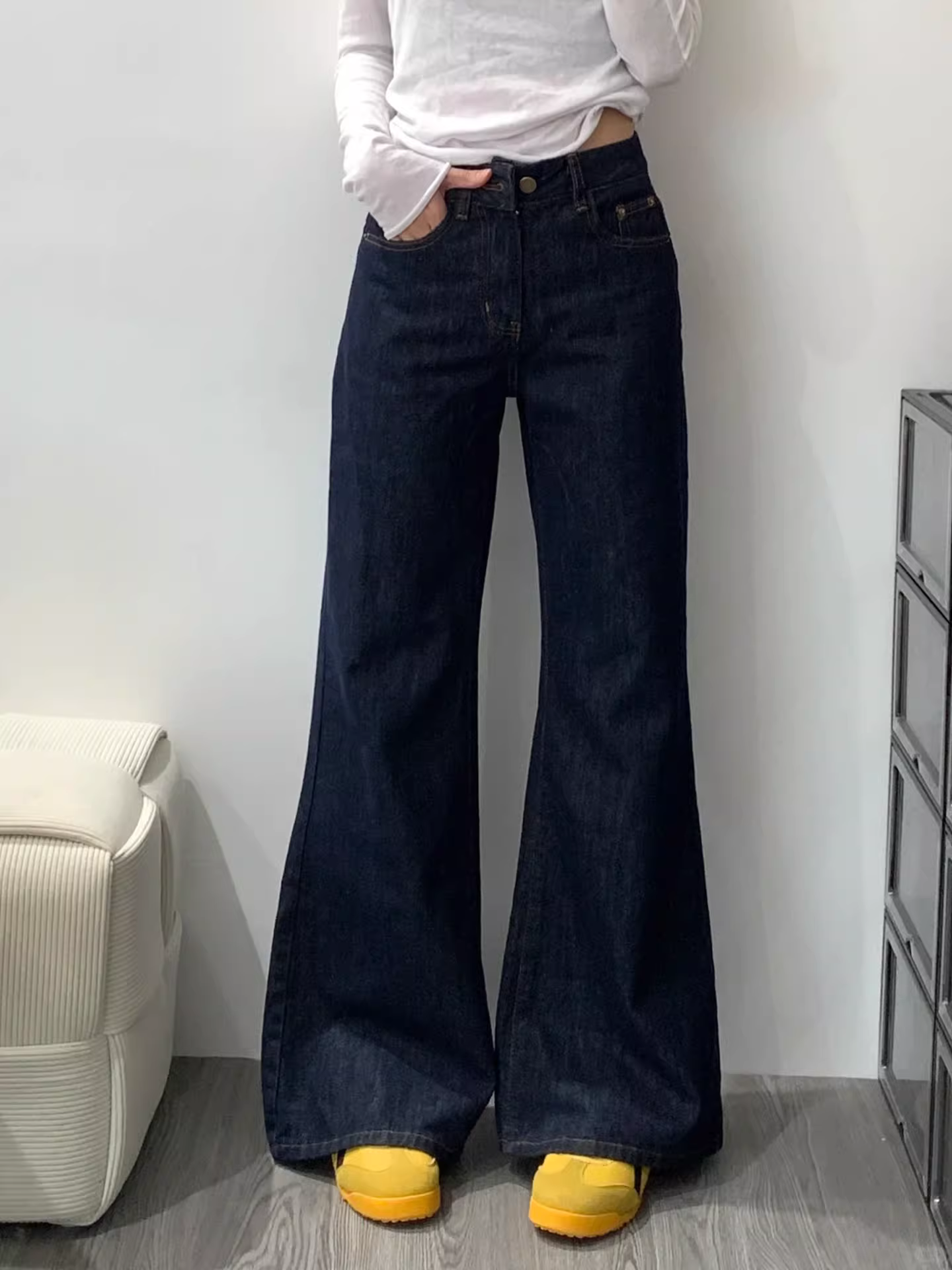 Quần jean ống đứng xanh đậm dành cho nữ, đầu thu, cỡ lớn, lưng cao, dáng suôn, tôn dáng, dáng quả lê, quần ống chuông