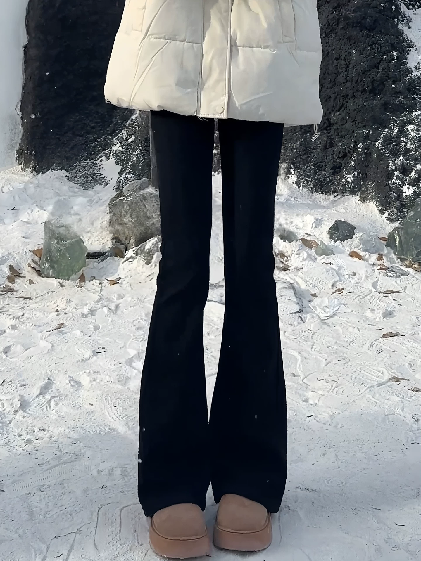 Quần jean ống loe dày lót lông cừu màu đen dành cho nữ, cỡ lớn mùa đông, cạp cao, co giãn, ôm dáng, tôn dáng, quần ống chuông co giãn.