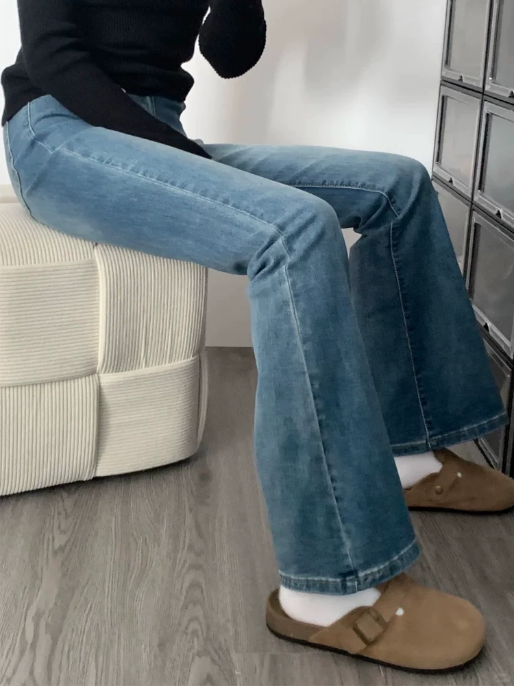 Quần jeans ống loe thẳng dày dặn lót lông cừu dành cho nữ mùa đông 2024, size lớn, cạp cao, co giãn, che hông, tôn dáng, kiểu chuông