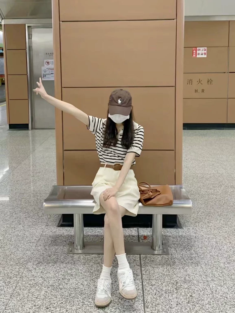 Quần short trắng thường ngày dành cho nữ, cỡ lớn mùa hè, lưng cao, dáng rộng, tôn dáng, quần thường ngày dành cho phụ nữ nhỏ nhắn, quần ống rộng dài ngang đùi.