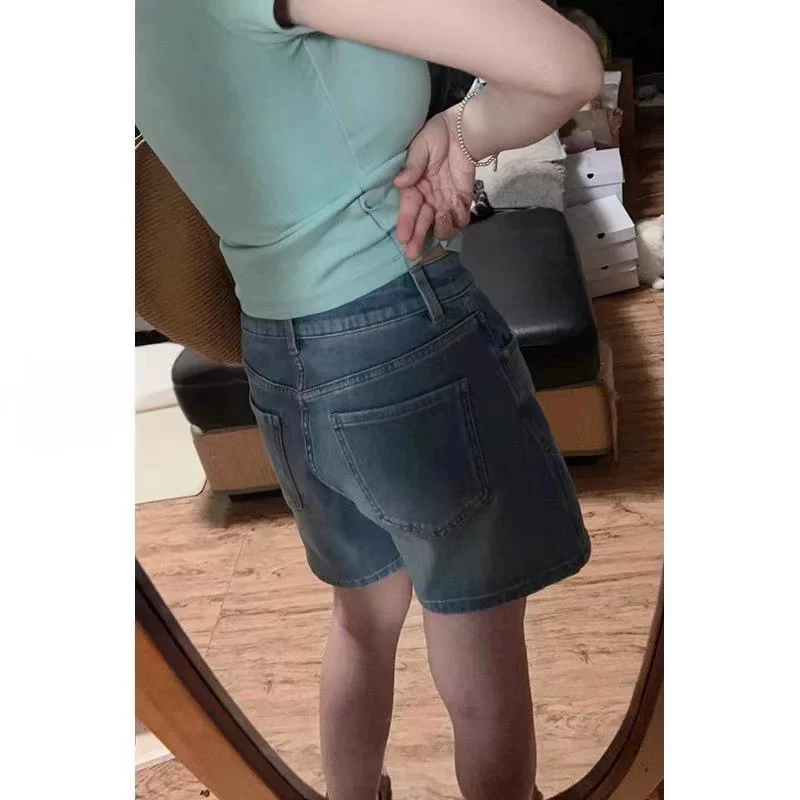 Quần short denim màu sáng cho nữ, kiểu dáng mỏng mùa hè, cỡ lớn, lưng cao, dáng rộng, dáng thon gọn, dáng chữ A, dáng thẳng, dáng ống rộng, quần short dài đến đầu gối.