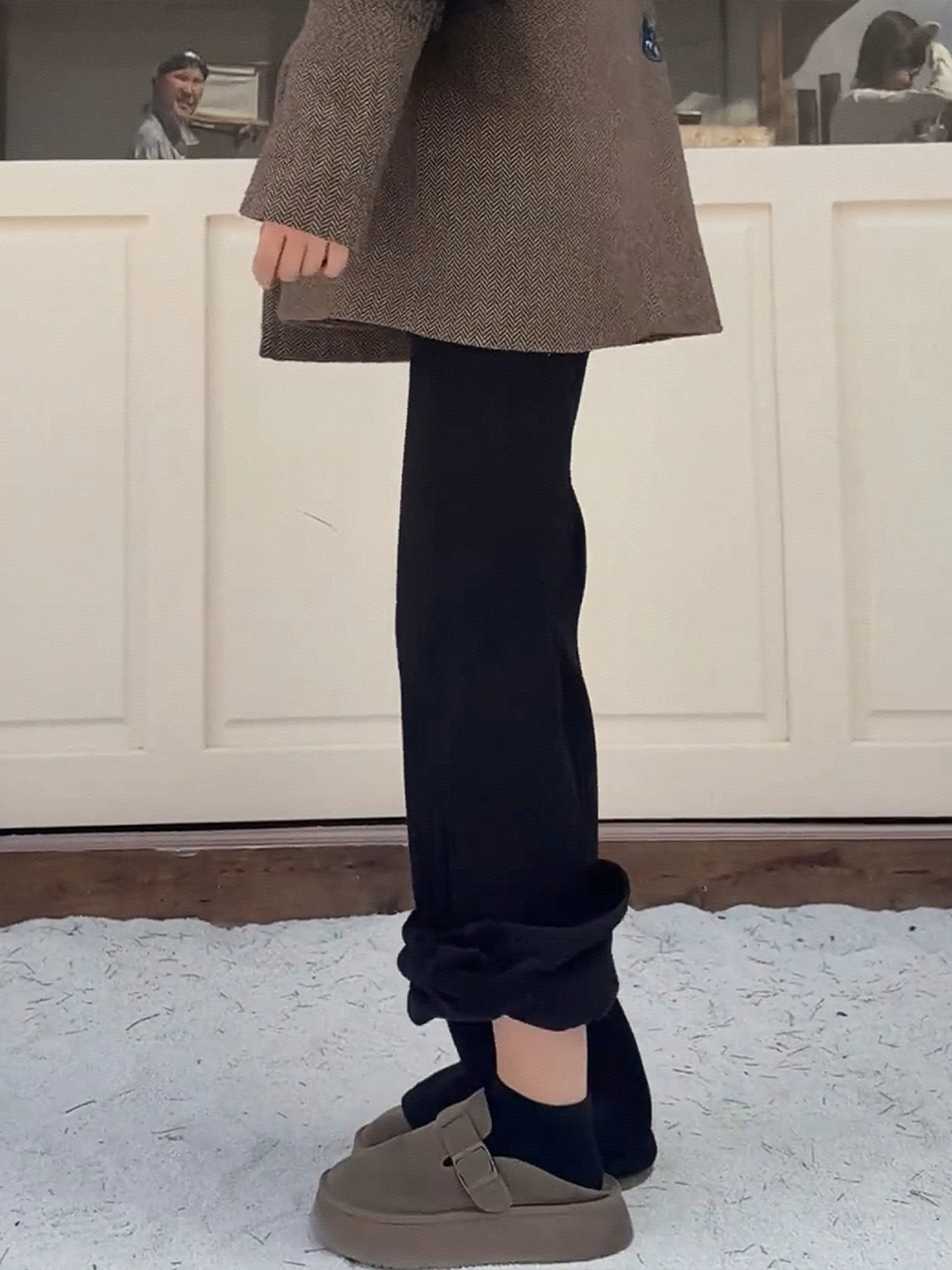 Quần ống loe màu đen dành cho nữ, mùa thu đông, cỡ lớn, lưng cao, co giãn, giảm béo, lót lông cừu, dày dặn, quần denim ống loe