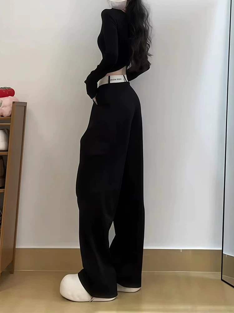 Quần cargo đen nữ, kiểu thu mới, size lớn, cạp cao, dáng rộng, tôn dáng, dành cho người có dáng quả lê, quần ống rộng thường ngày.