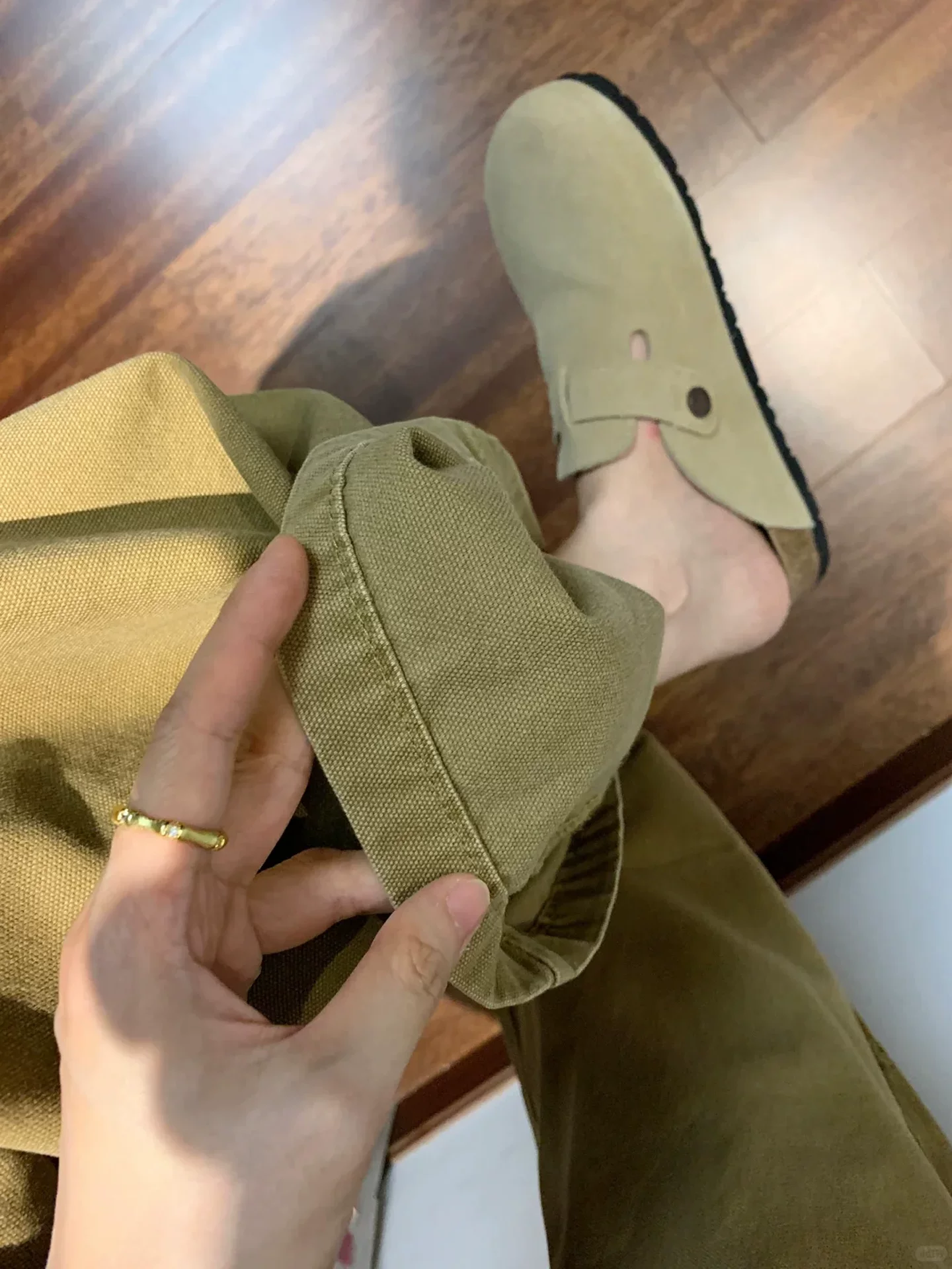 Quần jean kiểu Mỹ cổ điển màu kaki dành cho nữ, cỡ lớn mùa thu, cạp cao, tôn dáng, che hông, quần ống rộng ống thẳng