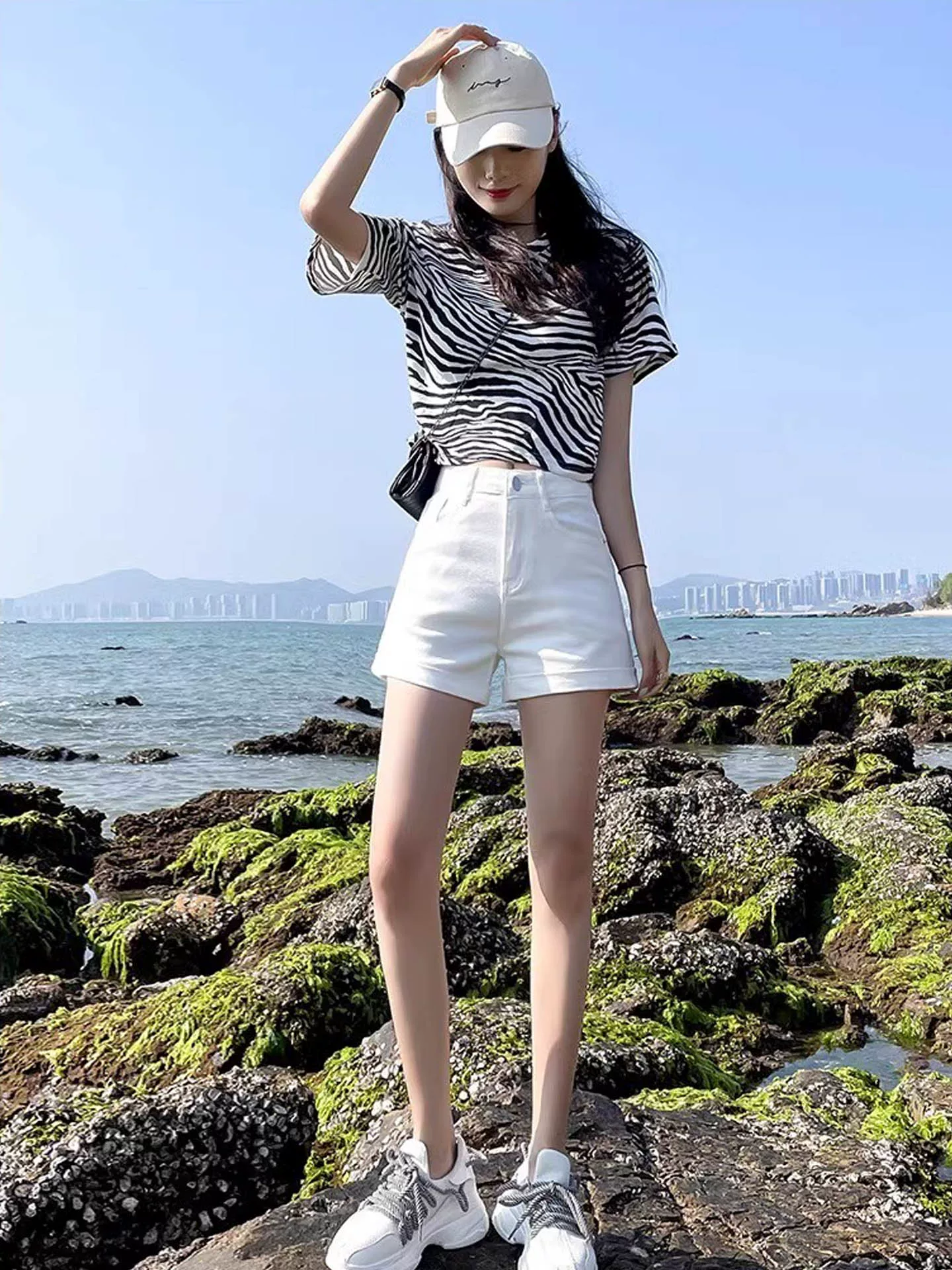 Quần short denim trắng cho nữ, cỡ lớn mùa hè, lưng cao, co giãn, giảm béo, dáng quả lê, quần ống rộng chữ A.