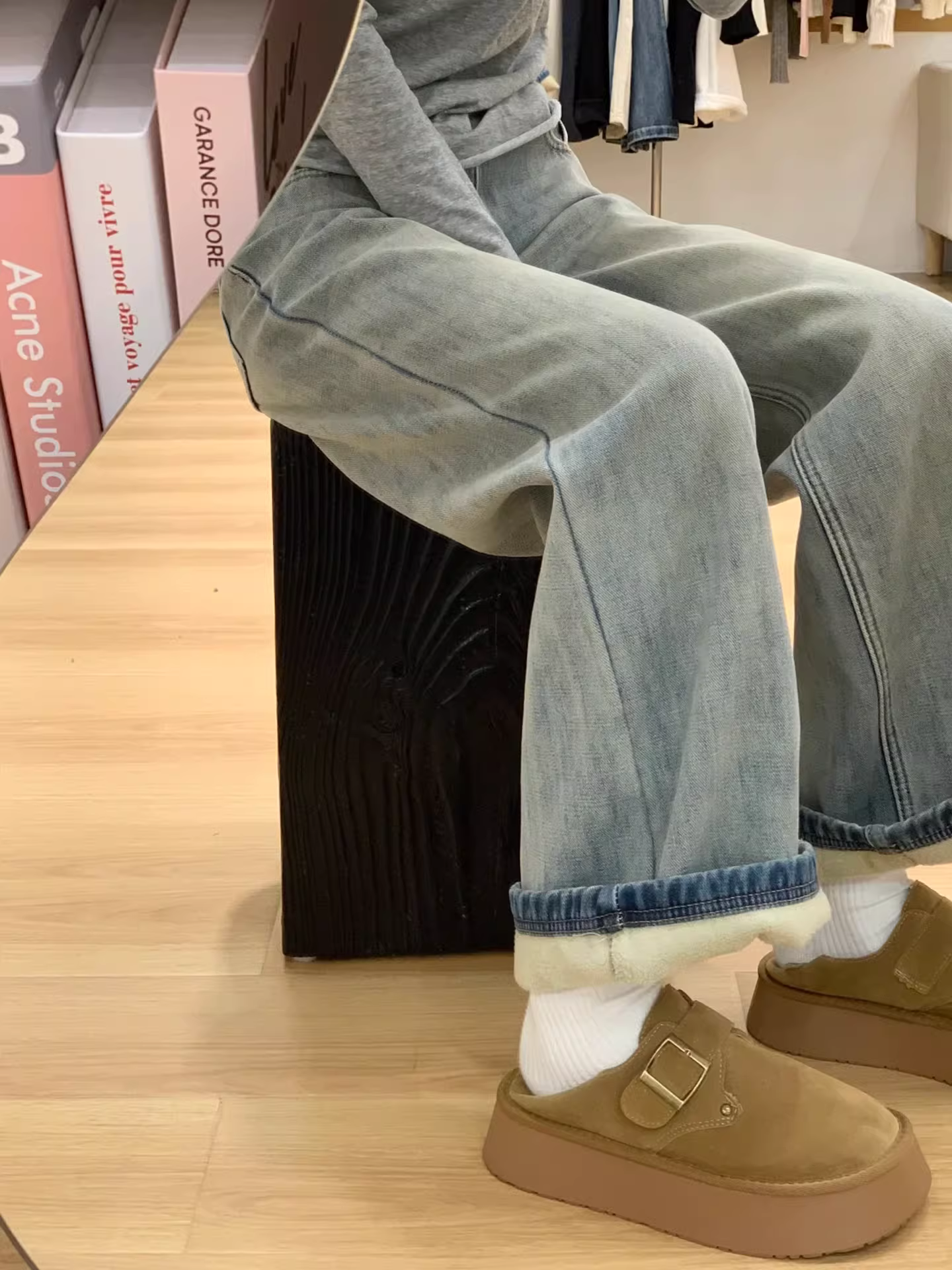 Quần jeans ống rộng dày dặn lót lông cừu cổ điển dành cho nữ, quần ống rộng cạp cao dáng rộng, tôn dáng, dành cho người có thân hình quả lê, mùa đông, size lớn