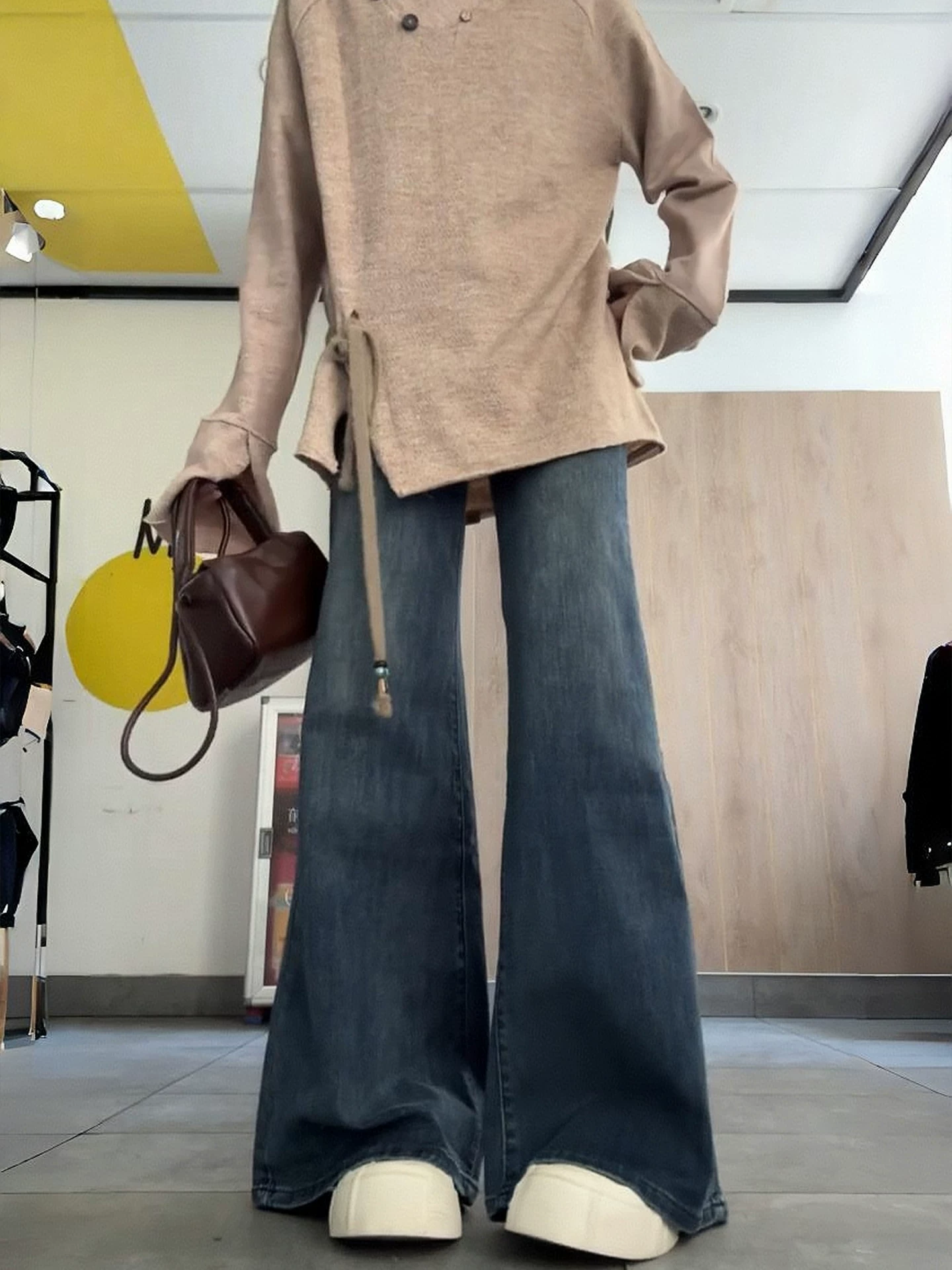 Quần jean ống loe kiểu Mỹ cổ điển dành cho nữ, mùa thu đông, cỡ lớn, lưng cao, dáng rộng, tôn dáng, lót lông cừu, dày dặn, quần ống chuông