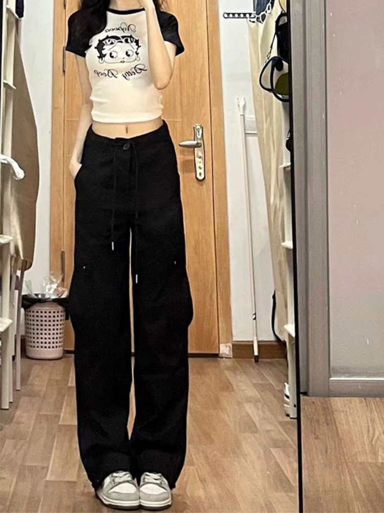 Quần cargo đen dáng quả lê dành cho nữ, kiểu dáng mỏng mùa hè, cỡ lớn, lưng cao, ống thẳng, dáng rộng, tôn dáng, quần ống rộng thường ngày.