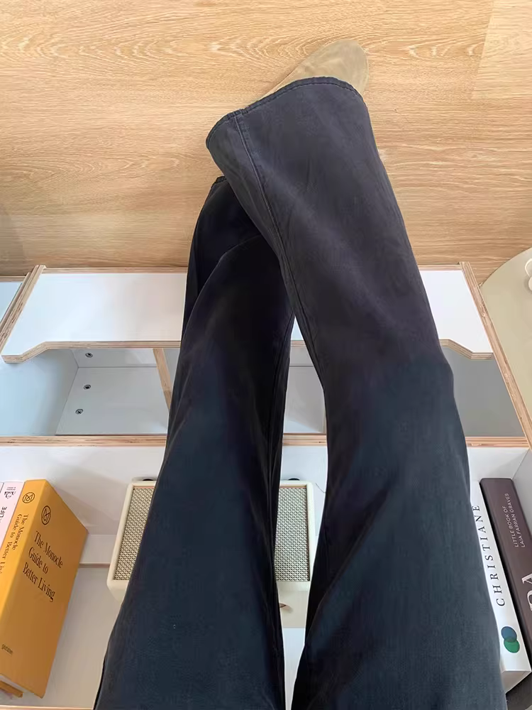 Quần jeans loe nữ không bó sát chân, kiểu mới thu đông 2024, size lớn, cạp cao, rộng rãi, tôn dáng, quần ống rộng chuông