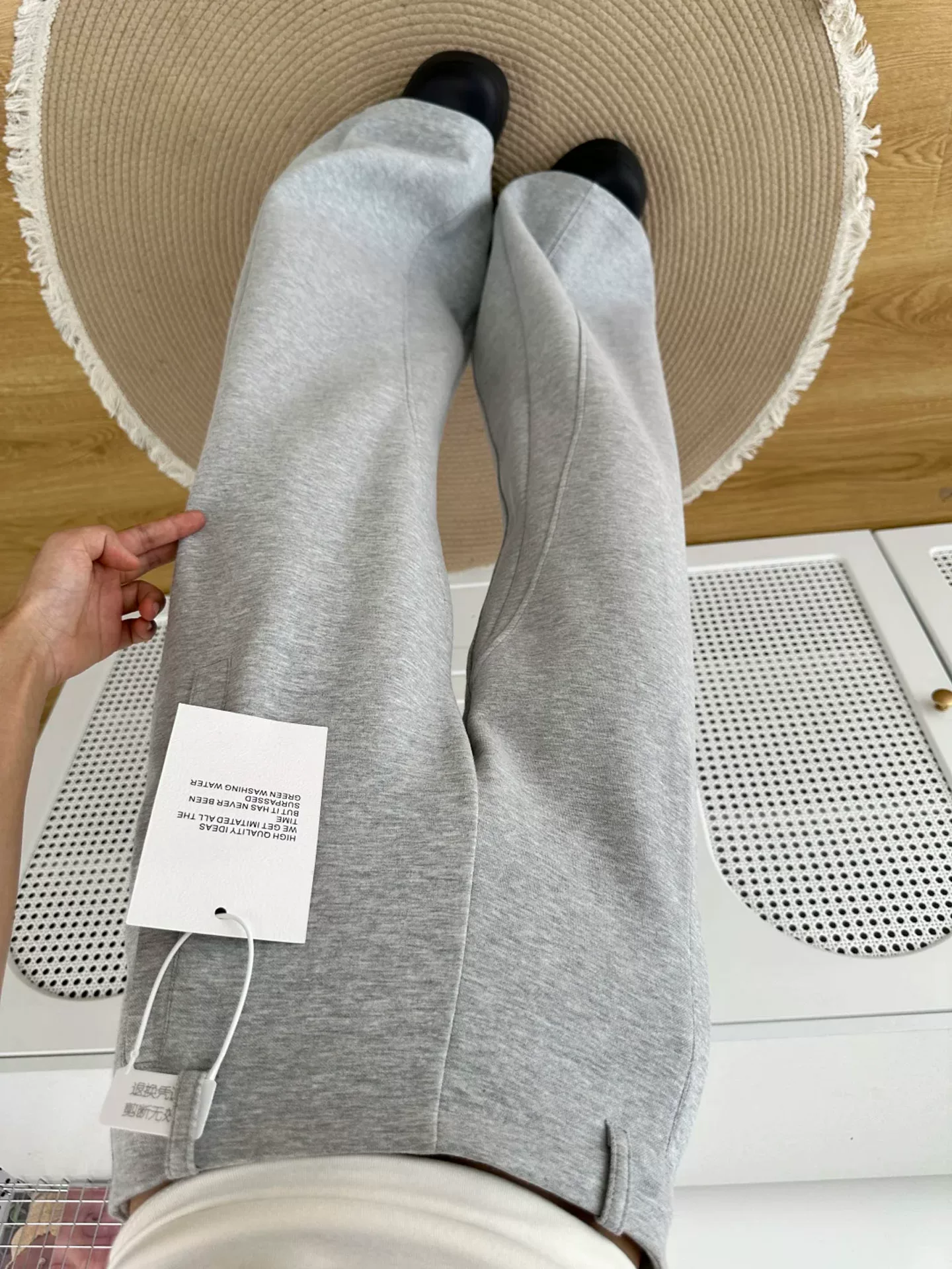 Quần âu nữ cạp cao, không bó sát, hơi loe, mùa thu, cỡ lớn, dáng rộng, mềm mại, tôn dáng, dành cho người có thân hình quả lê, quần thể thao.