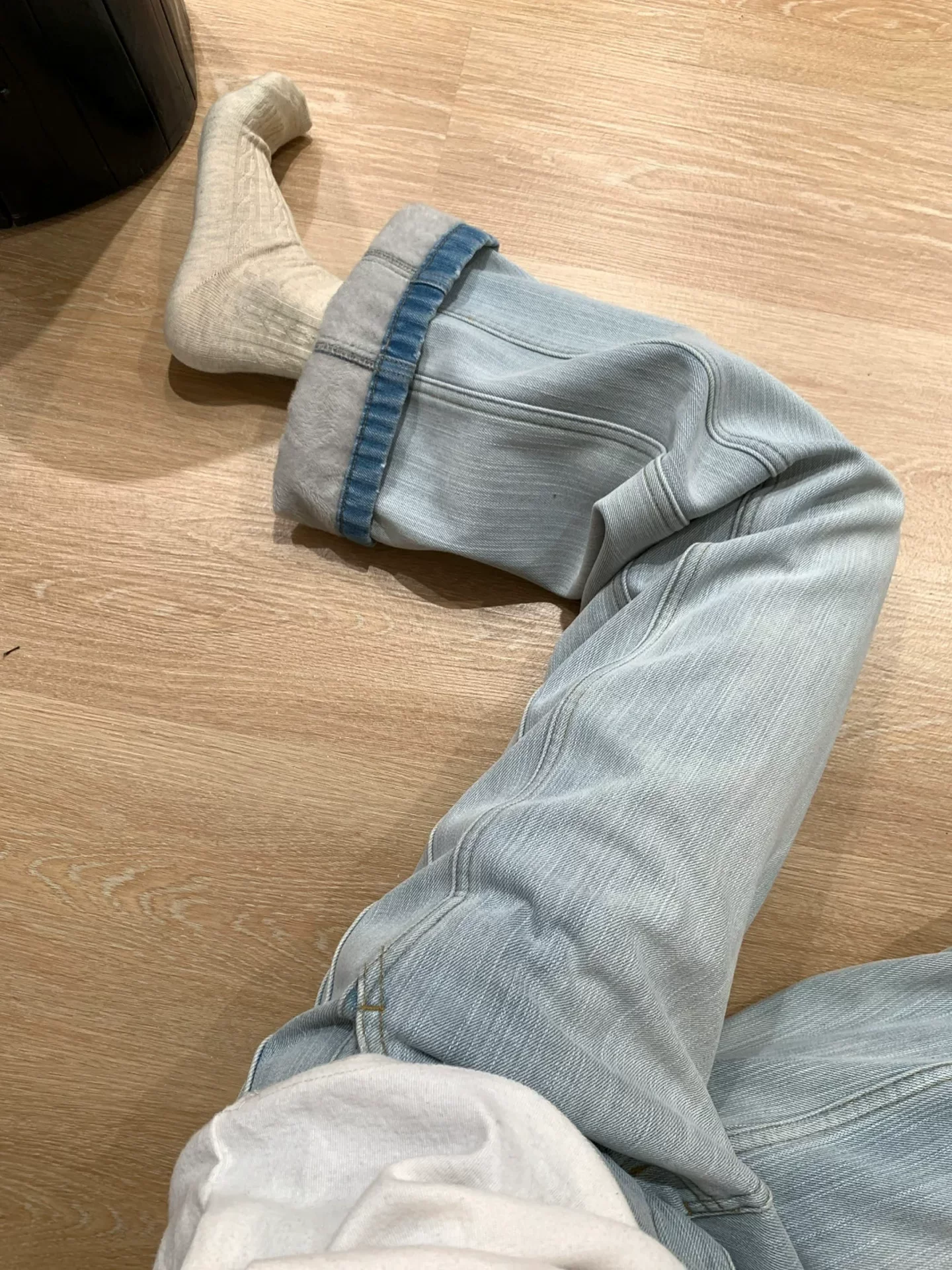 Quần jean ống thẳng dày lót lông cừu màu xanh nhạt dành cho nữ, mùa thu đông, cỡ lớn, lưng cao, che hông, dáng quả lê, quần ống rộng