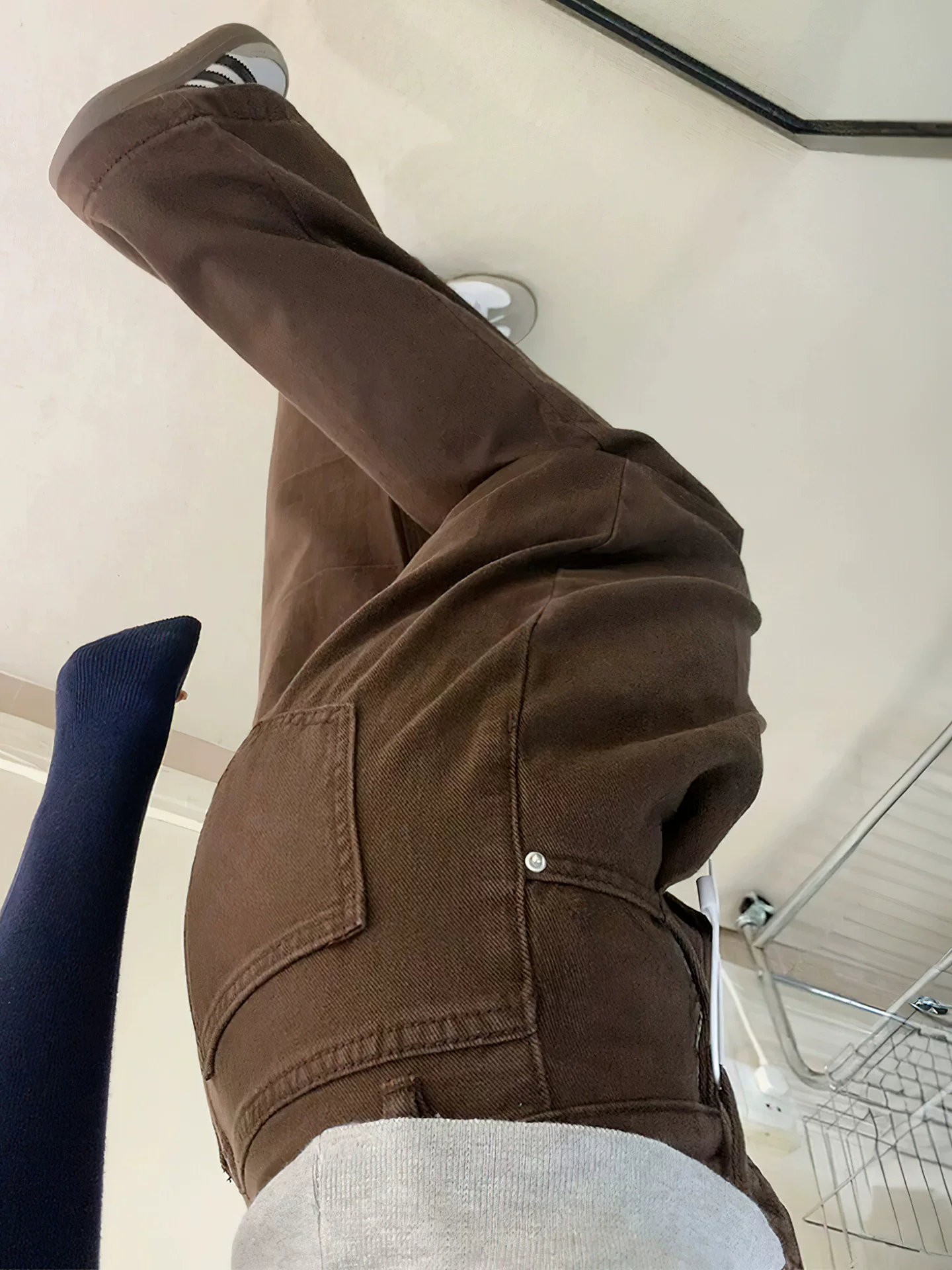 Quần jeans ống rộng màu nâu cà phê cổ điển dành cho nữ, kiểu thu đông 2025, size lớn, dành cho người mũm mĩm, cạp cao, dáng rộng, tôn dáng, ống thẳng