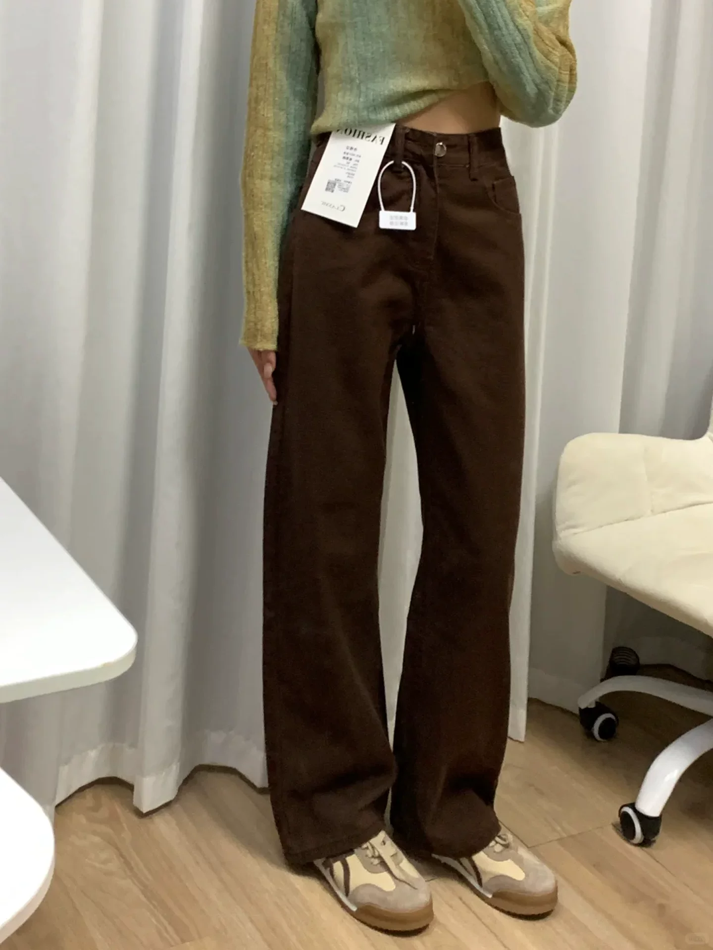 Quần jeans ống rộng màu nâu dành cho nữ có dáng quả lê, thu đông 2025, size lớn, cạp cao, dáng rộng, tôn dáng, quần ống thẳng