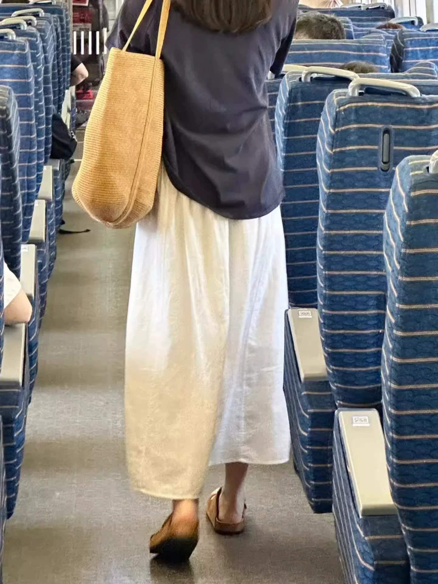 Váy linen dáng suông cho nữ, kiểu dáng mỏng nhẹ mùa hè, size lớn, cạp cao, che hông, dáng chữ A tôn dáng, chất liệu cotton linen ramie dài.