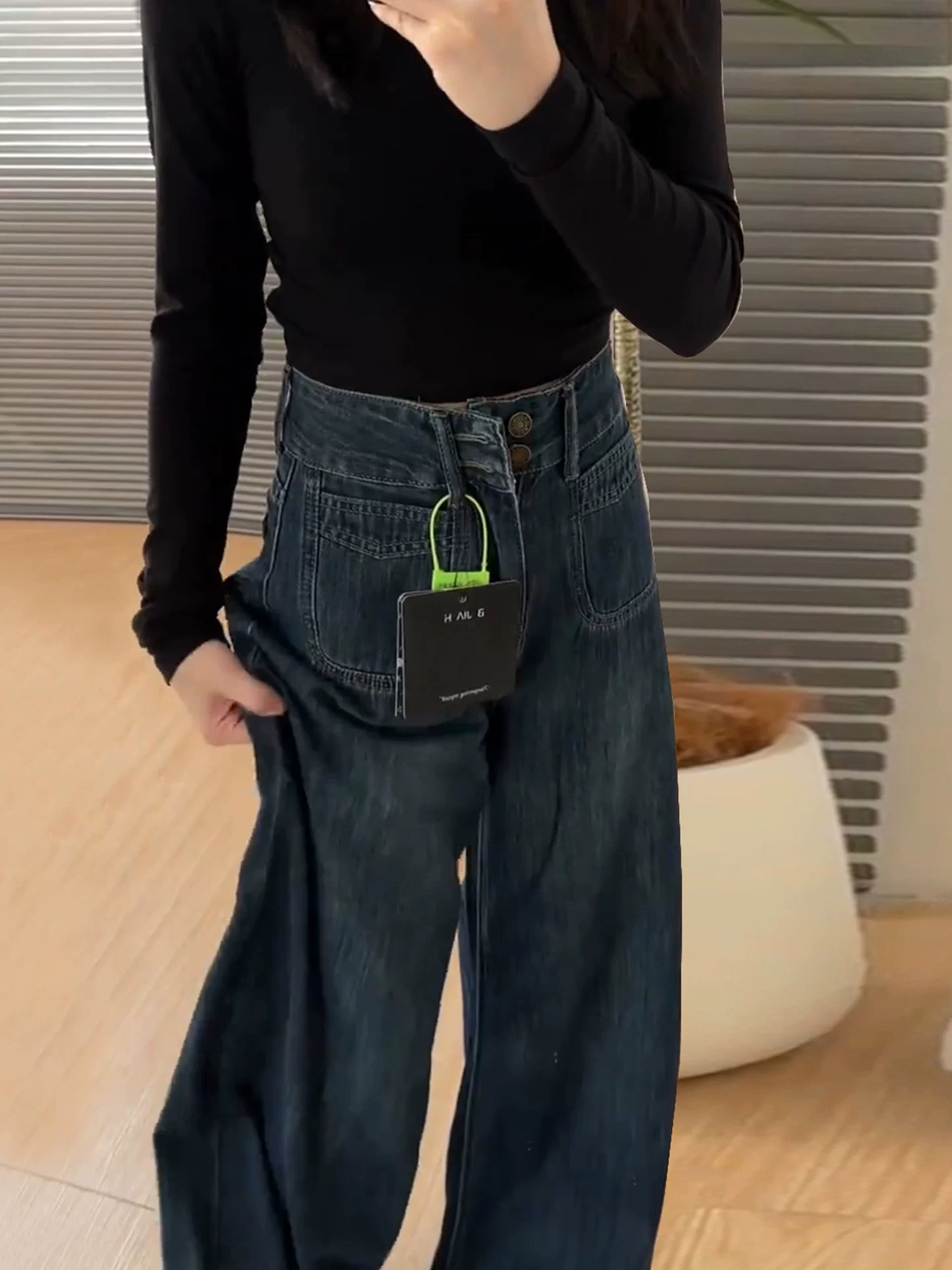 Quần jean ống rộng cổ điển dành cho nữ, mùa thu đông, lót lông cừu, cỡ lớn, lưng cao, rộng rãi, mềm mại, phong cách thường ngày, ống thẳng, dài chạm sàn.