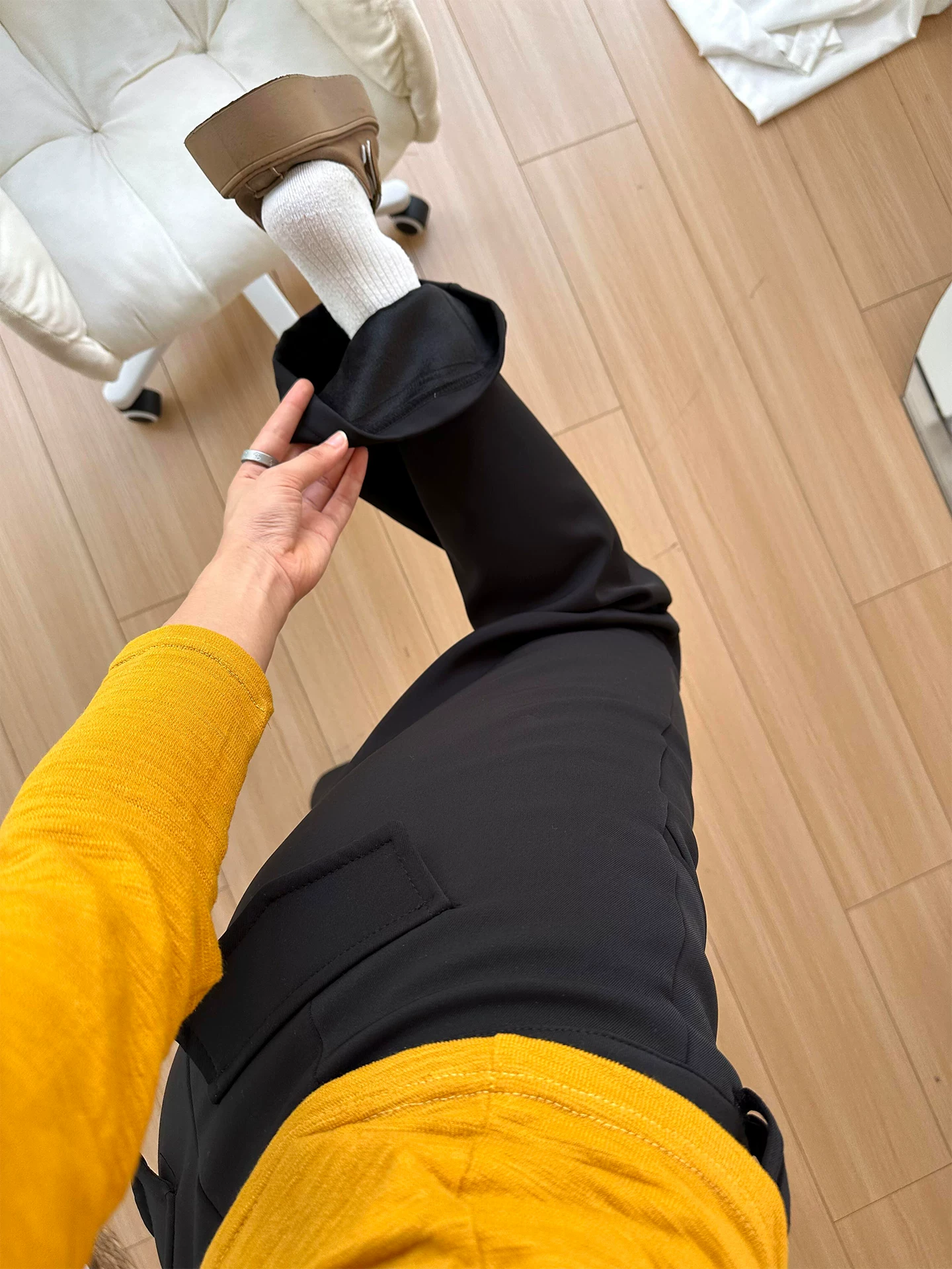 Quần âu dáng quả lê dành cho nữ, mùa thu đông, cỡ lớn, lót lông cừu, dày dặn, cạp cao, che hông, giảm béo, quần thường ngày