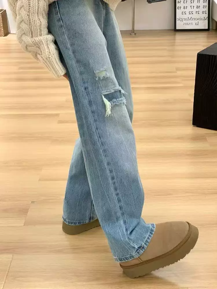 Quần jeans xanh nhạt rách gối dáng rộng dành cho nữ xuân 2025, thiết kế size lớn, cạp cao, dáng suông, tôn dáng