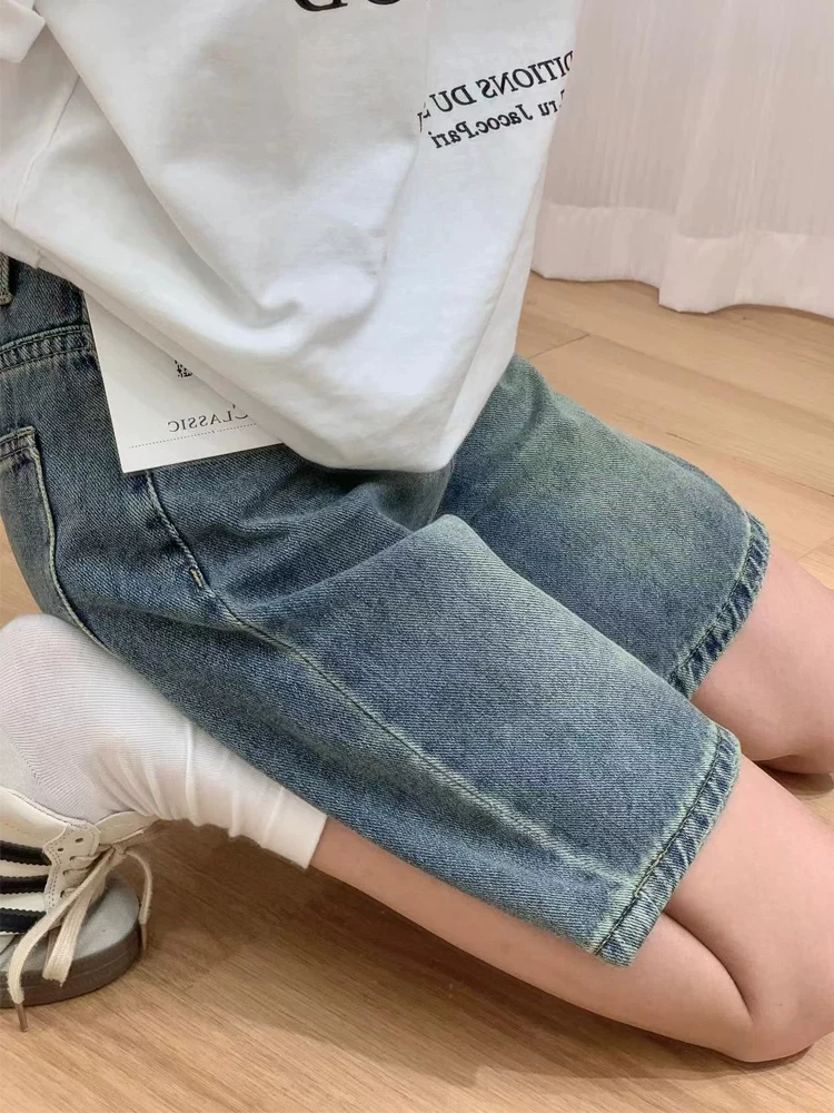 Quần short denim màu xanh cổ điển hình quả lê dành cho nữ, cỡ lớn mùa hè, cạp cao, dáng rộng, dáng suông, dáng rộng, quần short dài vừa phải.