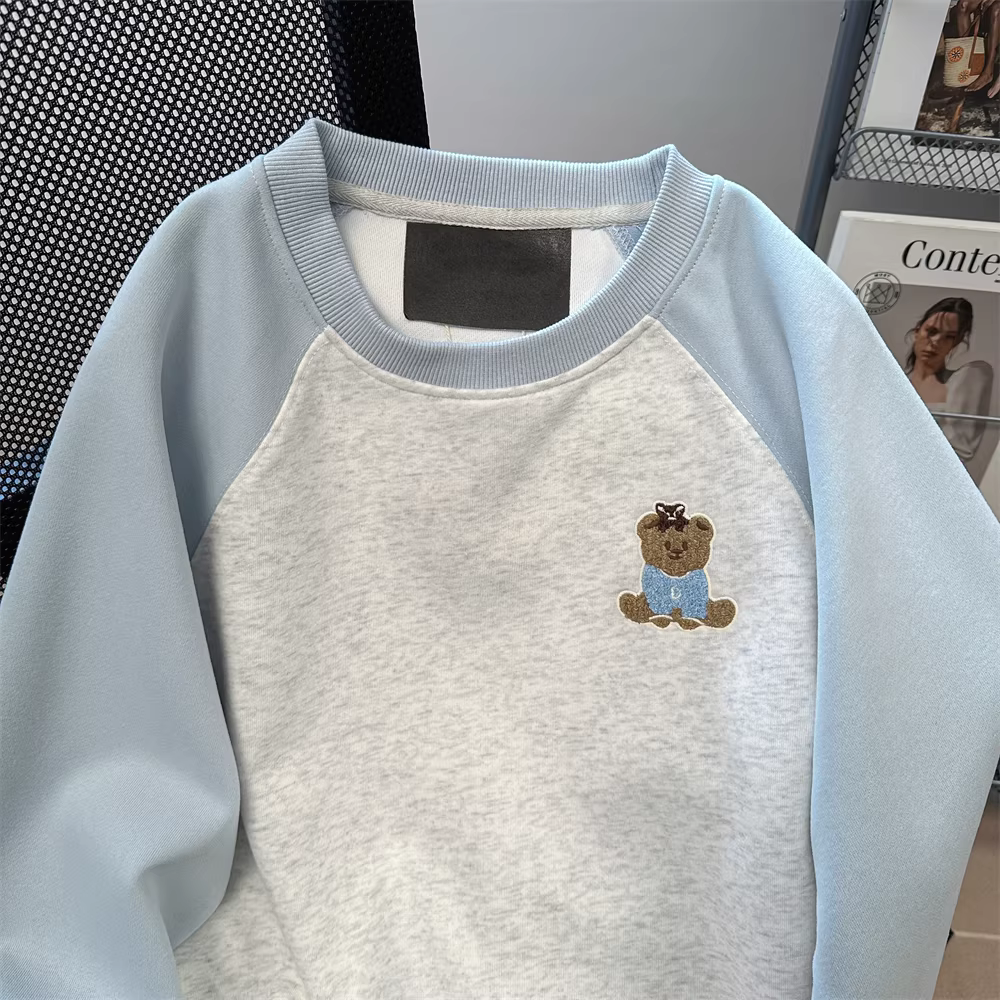 Áo len dài tay raglan phối màu siêu dễ thương kiểu Mỹ dành cho nữ, trang phục phong cách Hàn Quốc mùa xuân thu, áo lót lông cừu thêu hình gấu dễ thương