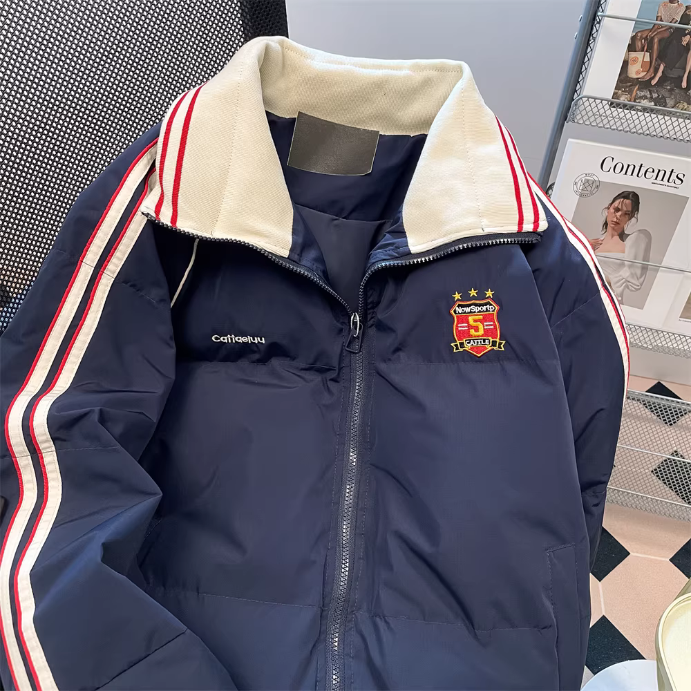 Áo khoác cotton thể thao giản dị theo phong cách đại học Mỹ dành cho nữ, áo khoác phao dày dặn cỡ lớn mùa thu đông.