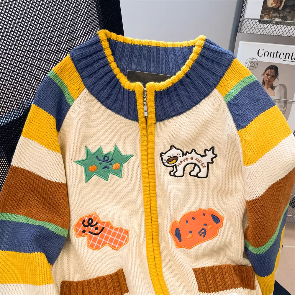 Áo len cardigan thêu sọc tương phản cổ điển dành cho phụ nữ vào mùa thu đông dành cho người nhỏ nhắn, áo khoác có khóa kéo lười biếng, áo dệt kim