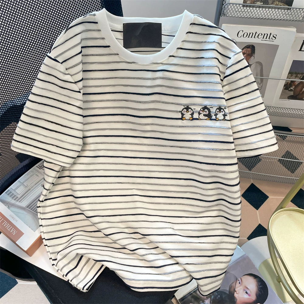 Áo thun nữ tay ngắn cotton nguyên chất dáng ôm, họa tiết ba chú chim cánh cụt thêu retro, kiểu dáng mùa hè, dài ngang vai, mẫu mới 2025