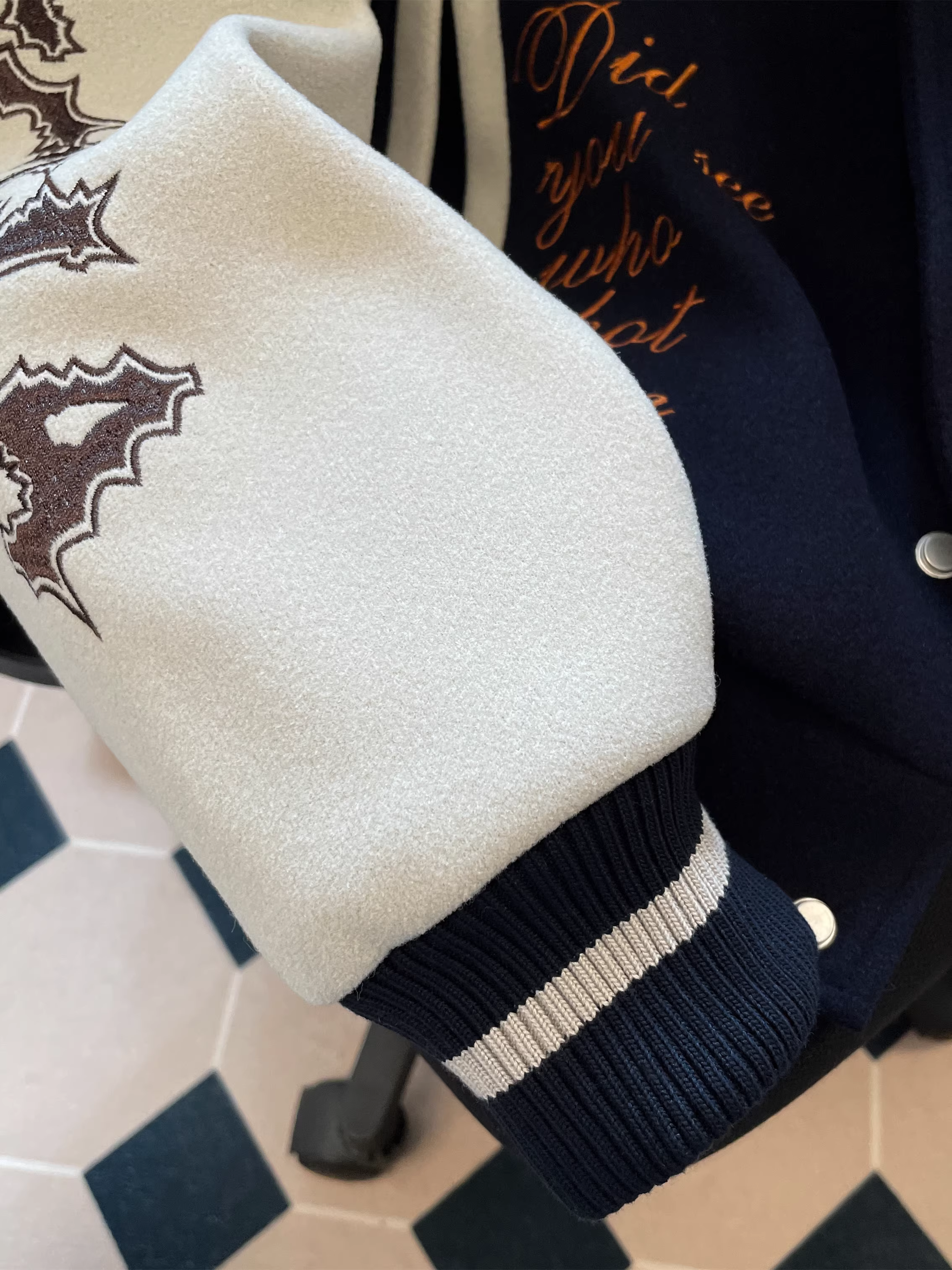 Áo khoác thêu nặng kiểu dáng streetwear kiểu Mỹ dành cho nữ, áo khoác bóng chày phi công cao cấp mùa thu đông