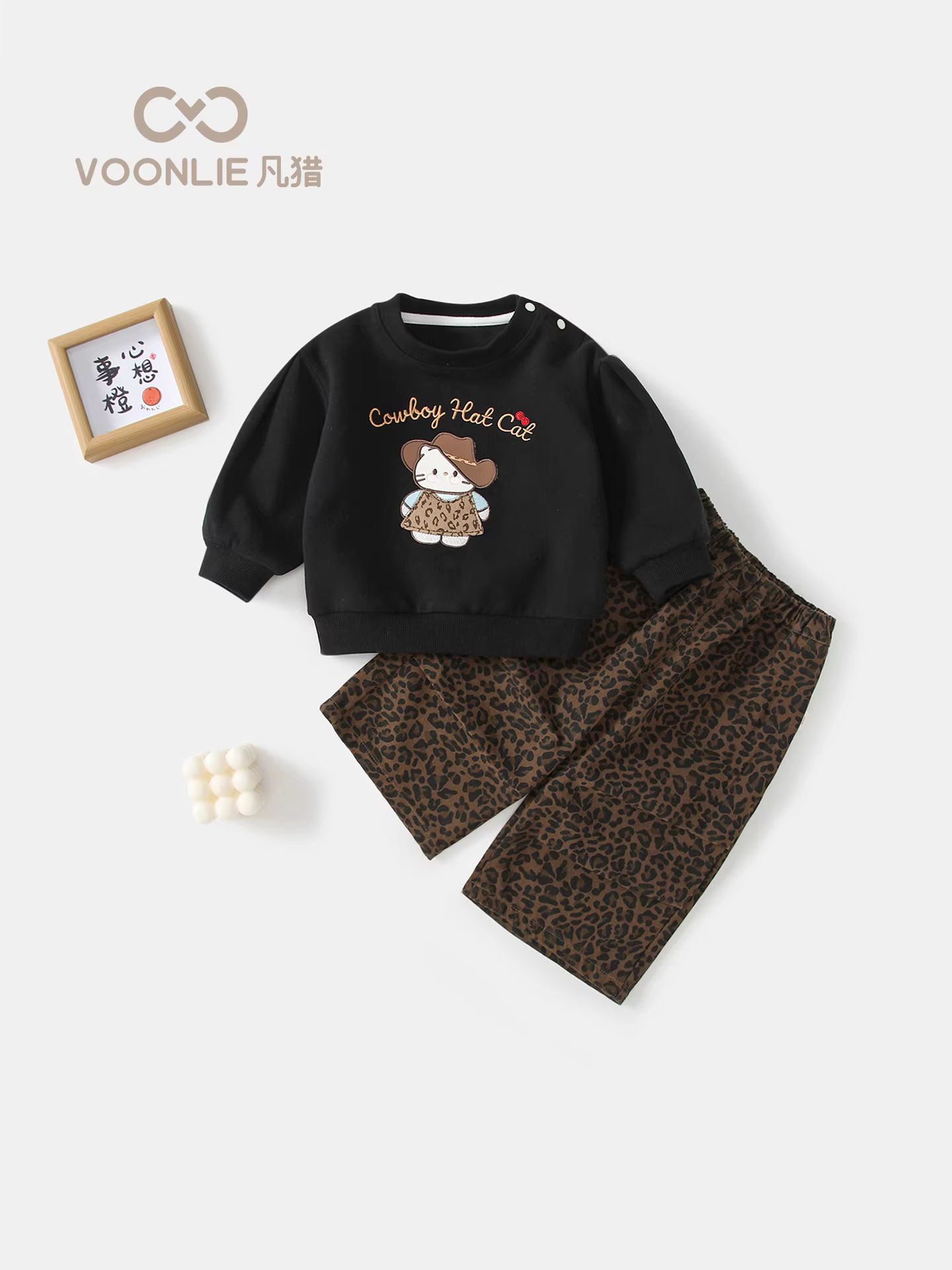 Bộ áo sweatshirt bé gái thu đông 2025 kiểu dáng mới thời trang, quần áo bé gái nhỏ, bộ hai mảnh xuân thu