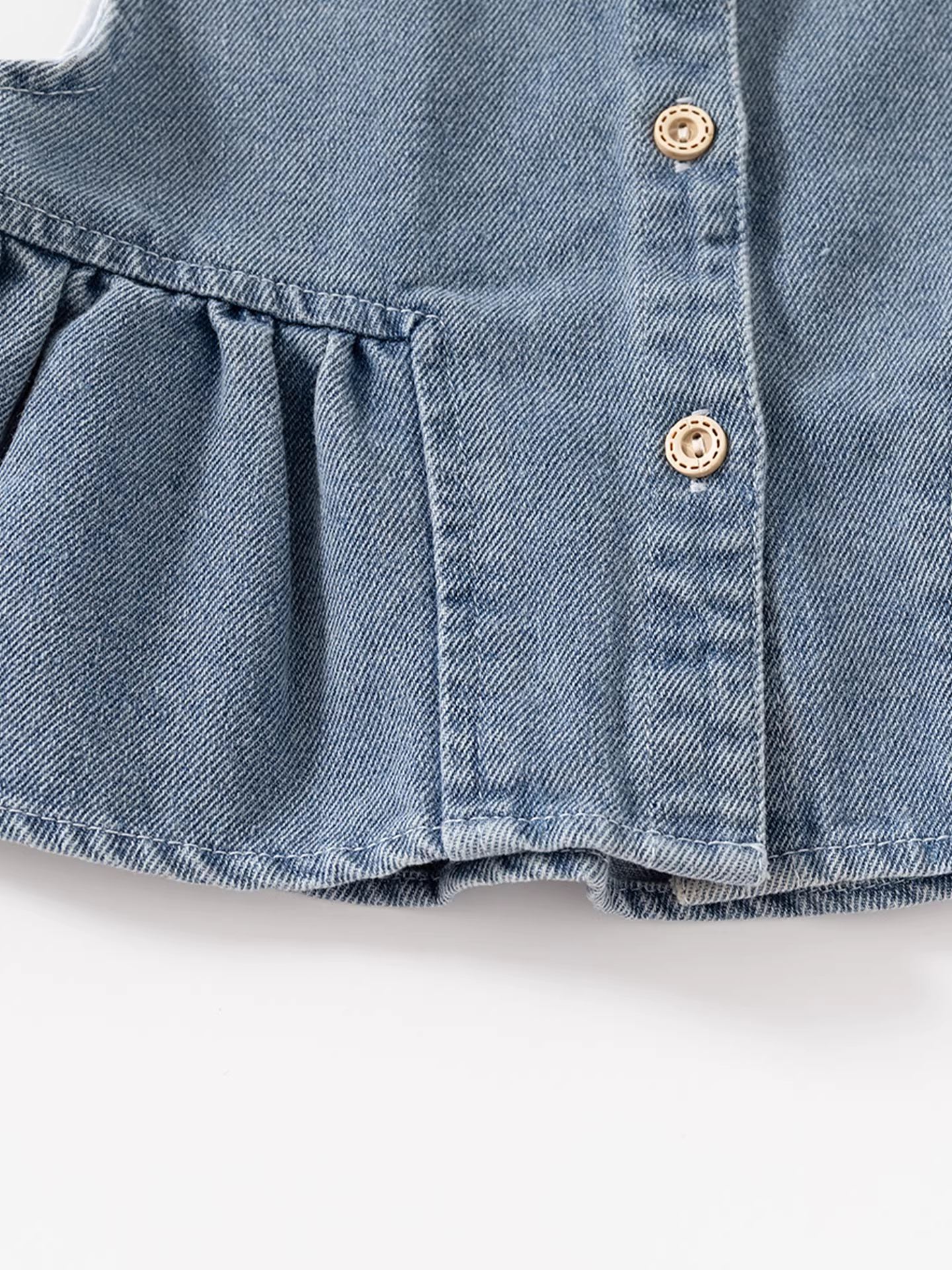 Bộ trang phục bé gái Fanli Thu Đông 2025 Thời trang mới Quần áo trẻ em Quần jean thẳng ba món cho mùa xuân và mùa thu