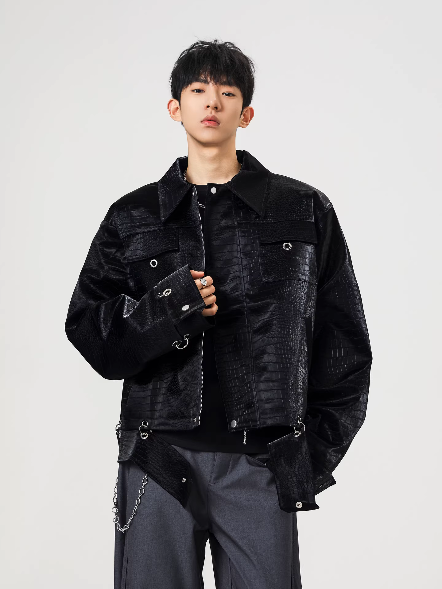 Wukong có sẵn áo khoác da nam kiểu dáng đường phố Mỹ, họa tiết da cá sấu, thương hiệu thời thượng, kiểu dáng rộng rãi mùa thu, áo khoác biker độc đáo.