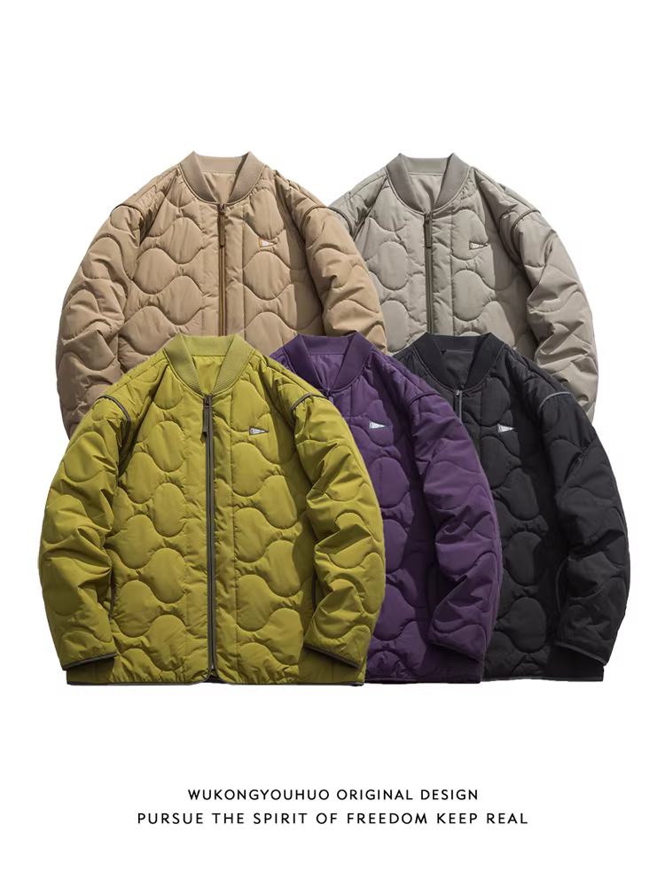 Áo khoác bóng chày mùa đông kiểu cổ điển dày dặn may chần bông của Ngộ Không dành cho nam, áo khoác cotton dáng rộng thời trang, đa năng, kiểu dáng cặp đôi.
