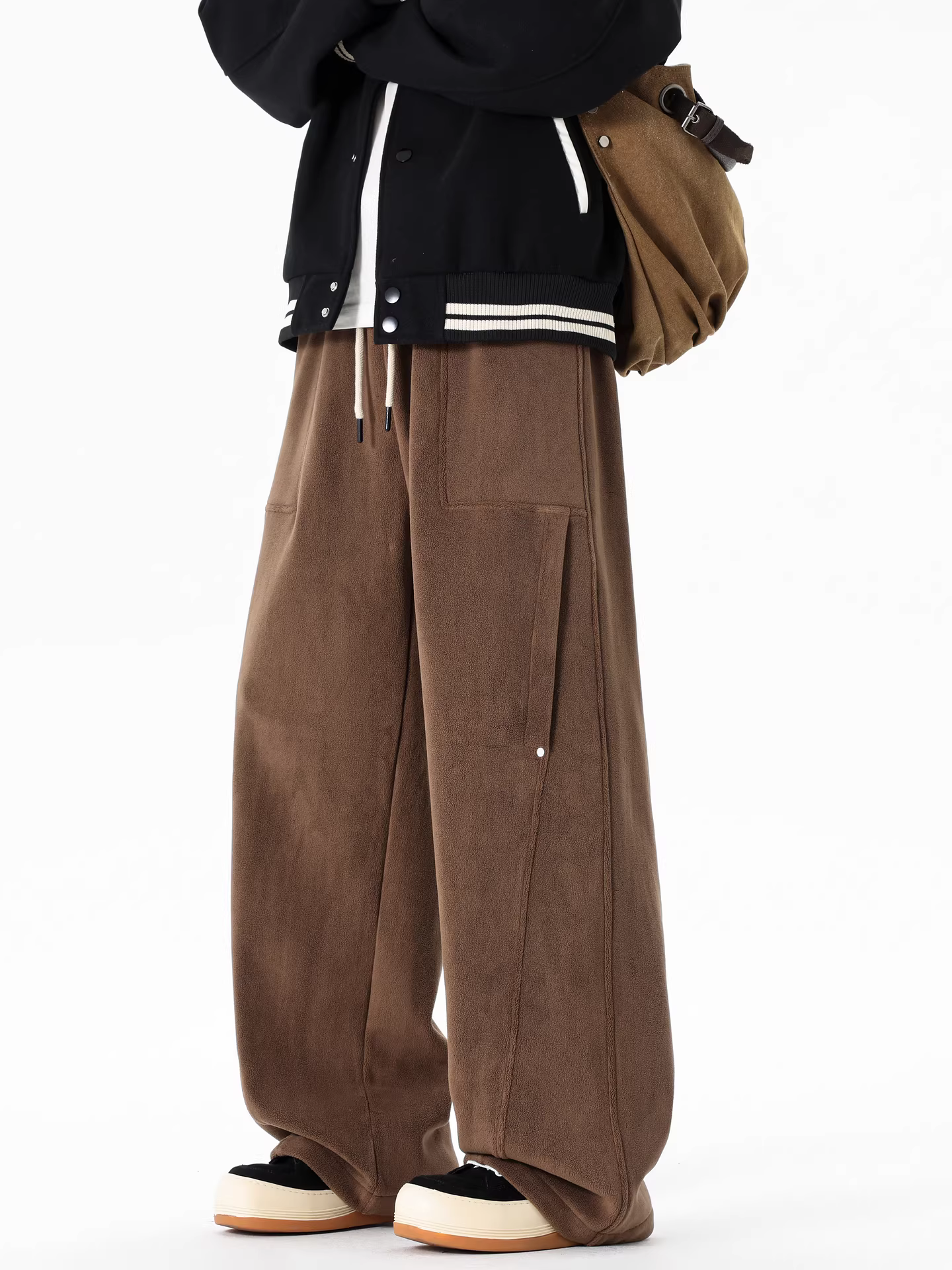 Wukong có sẵn quần dài chất liệu nỉ dày dặn, kiểu dáng retro thời thượng, ống thẳng, phong cách thường ngày dành cho nam và nữ, quần ống rộng, ấm áp, đa năng.