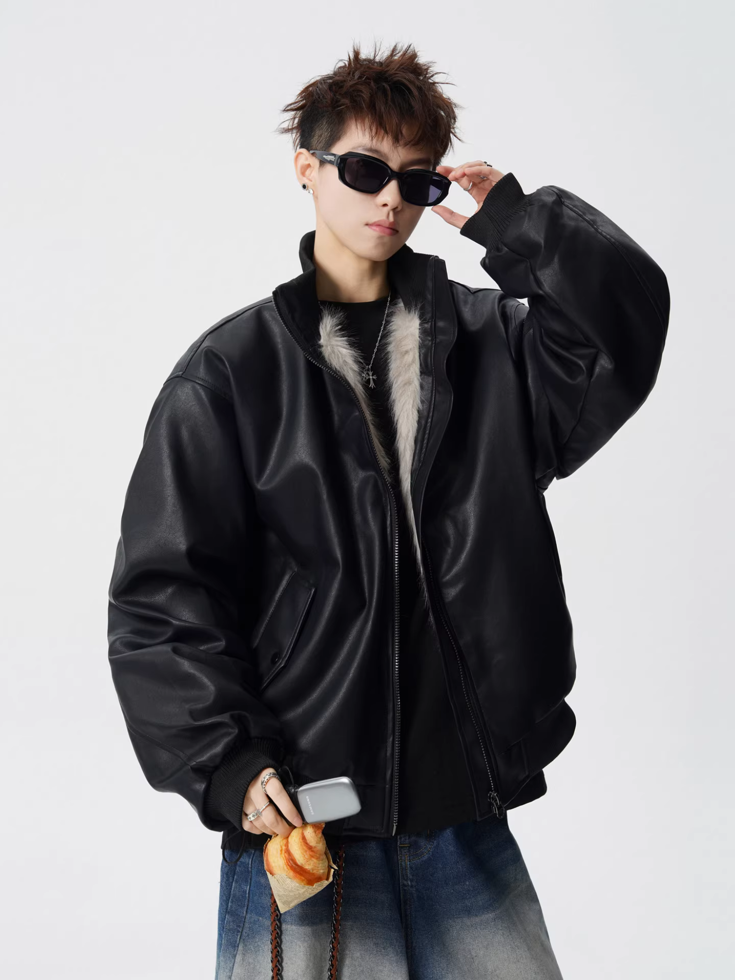 Wukong có sẵn áo khoác mùa đông thời trang bằng da PU chống gió và giữ ấm dành cho nam và nữ, phong cách retro Mỹ, áo khoác đôi dày dặn.