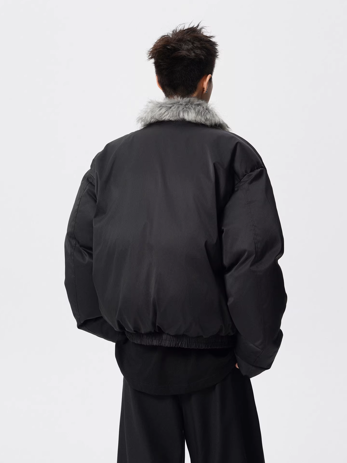 Wukong có sẵn áo khoác cotton dày có cổ lông phong cách cổ điển Mỹ mùa đông dành cho nam, thương hiệu thời thượng mang lại cảm giác cao cấp, áo khoác cotton ấm áp và đa năng dành cho cặp đôi.