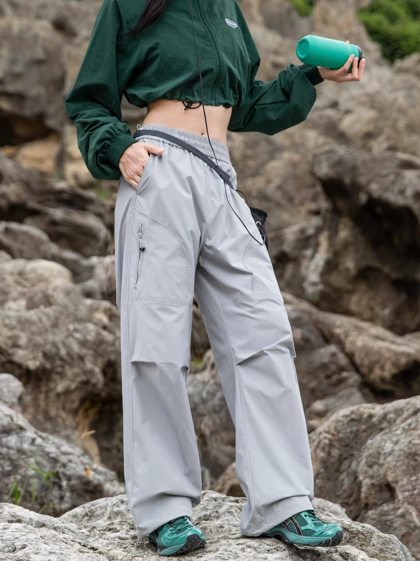 Wukong có sẵn quần đi bộ đường dài và leo núi kiểu Mỹ, chống gió và chống thấm nước dành cho nam, quần cargo thể thao thường ngày, kiểu dáng thời thượng.