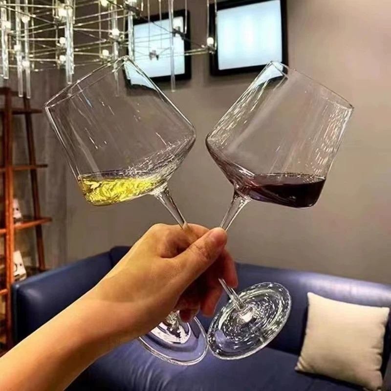Ly rượu vang màu đỏ đô phong cách châu Âu, kiểu dáng sang trọng nhẹ nhàng, ly uống rượu sáng tạo, bộ 2 chiếc, ly rượu pha lê thủ công