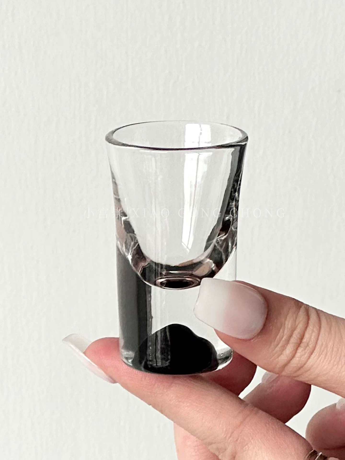 Ly rượu vang trắng cao cấp màu đen, ly rượu nhỏ sang trọng dùng trong gia đình, ly rượu shot, ly rượu mạnh, ly rượu sake