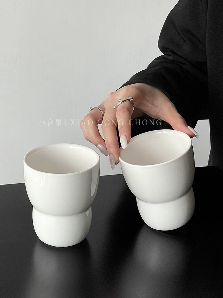 Tách và đĩa sứ trắng tinh khiết phong cách tối giản Scandinavian, tách cà phê, đĩa ăn sáng, đĩa tráng miệng, bộ đồ ăn, ly latte nghệ thuật Ý, ly latte