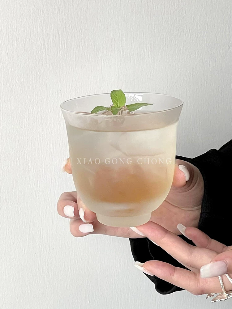 Tách trà thủy tinh mờ kiểu Trung Quốc mới, cốc cà phê latte đá kiểu ins, cốc cocktail dòng trà kungfu kiểu Trung Quốc.