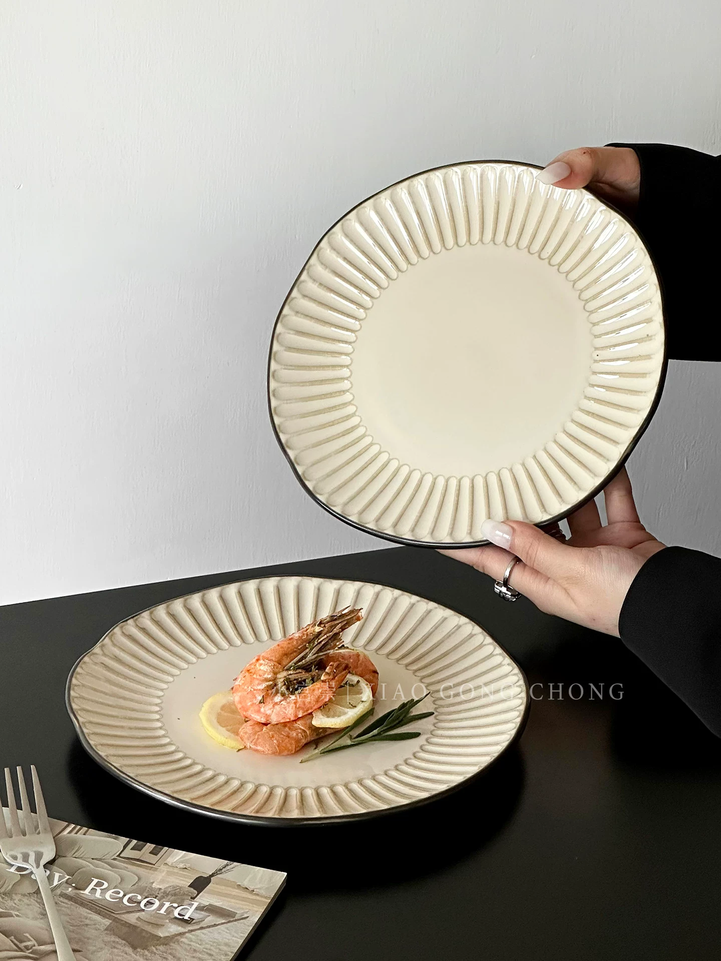 Đĩa gốm sứ bất đối xứng kiểu cổ điển, đĩa kiểu Tây đẹp mắt, đĩa steak, đĩa mì Ý, đĩa salad gia dụng nổi họa tiết, đĩa tráng miệng