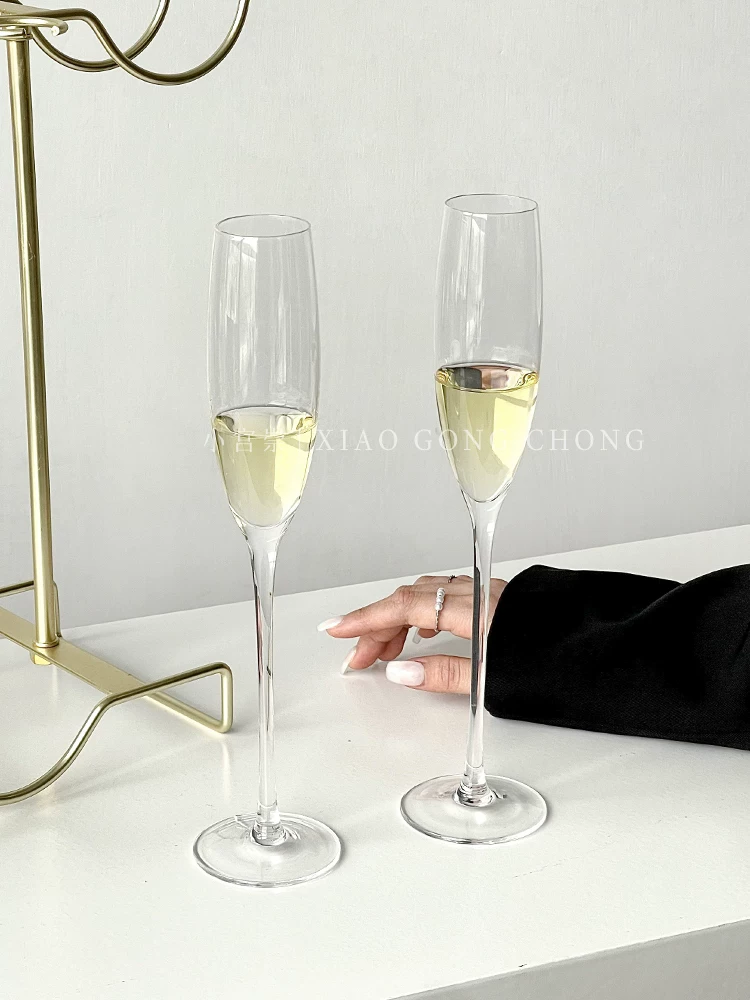 Bộ ly rượu sâm banh, sang trọng nhẹ nhàng, cao cấp, ly rượu vang đỏ đẹp mắt, ly cao, giá để rượu tại nhà, ly rượu vang có nắp đậy ngược