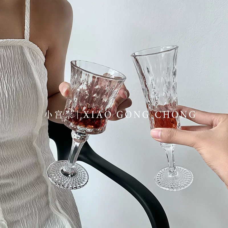 Ly rượu kiểu cổ điển, ly thủy tinh cao cấp, ly sâm panh, ly rượu vang đỏ, ly kiểu Pháp.