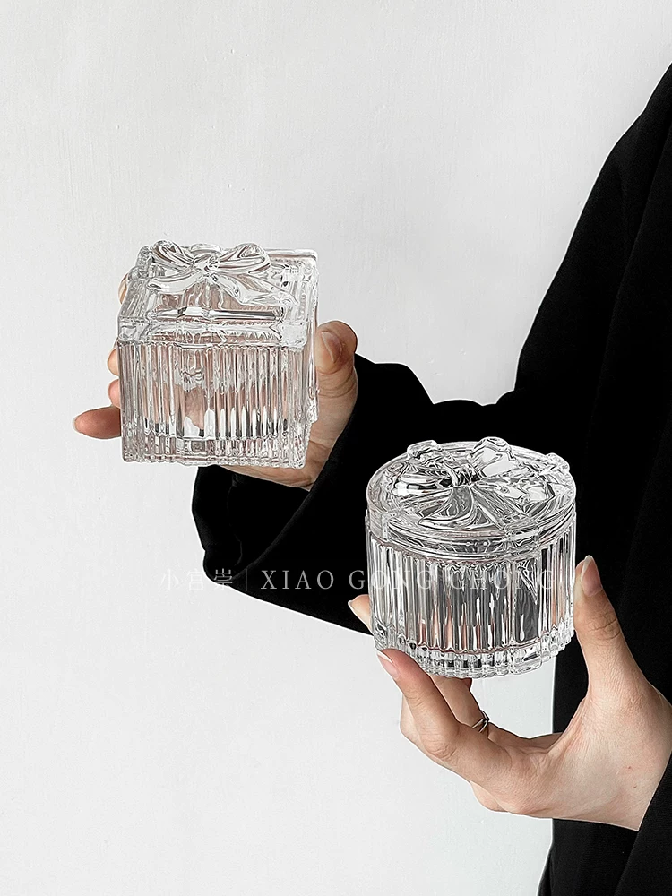 Hộp đựng đồ trang sức thủy tinh hình trái tim nữ tính có nơ, hộp đựng đồ trang trí nhà cửa cổ điển phong cách châu Âu