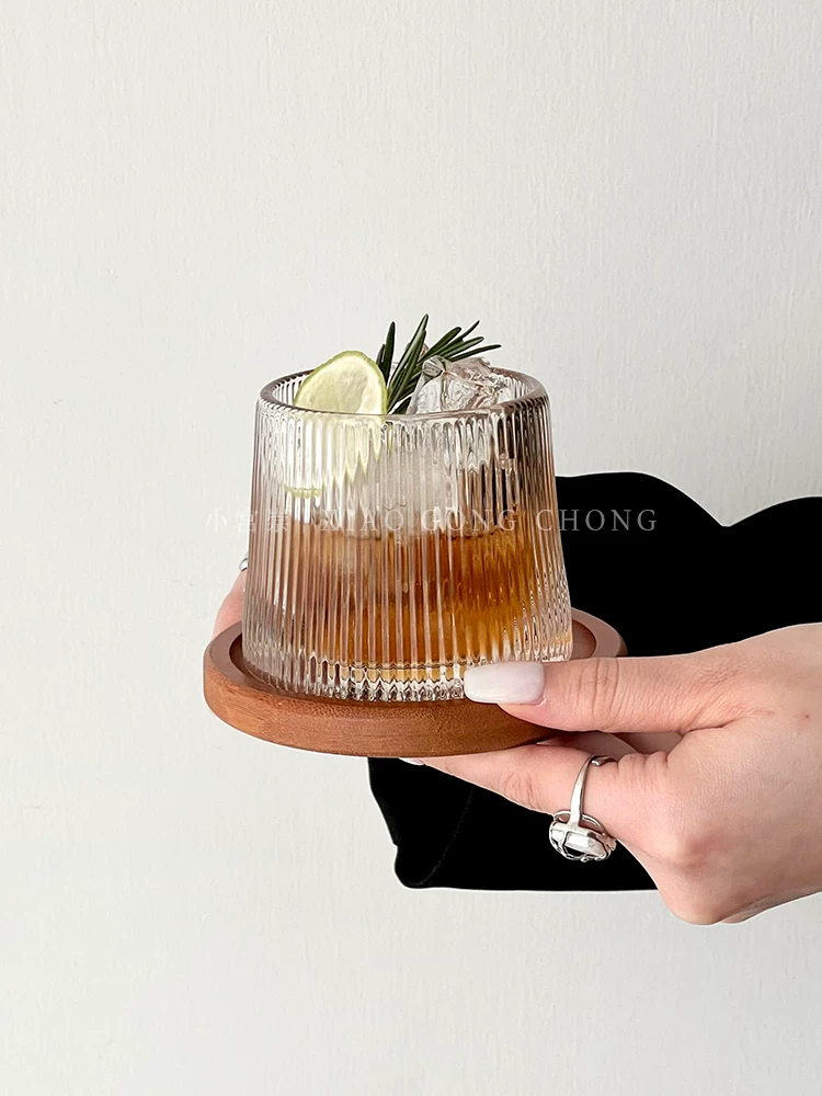 Ly xoay sáng tạo, ly thủy tinh giảm stress, ly rượu whisky, cốc cà phê, cốc nước ép, cốc bia