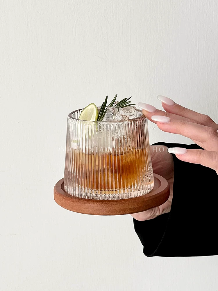 Ly xoay sáng tạo, ly thủy tinh giảm stress, ly rượu whisky, cốc cà phê, cốc nước ép, cốc bia