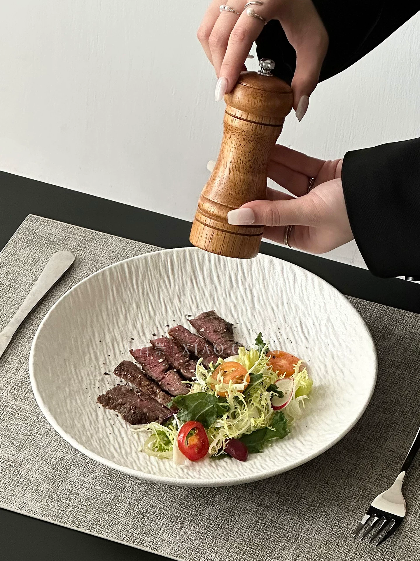 Đĩa sâu bằng gốm có họa tiết đá, đĩa ăn bít tết gia dụng sang trọng nhẹ nhàng, đĩa mì ống, đĩa ăn món Âu cao cấp, đĩa salad rau củ, đĩa ăn