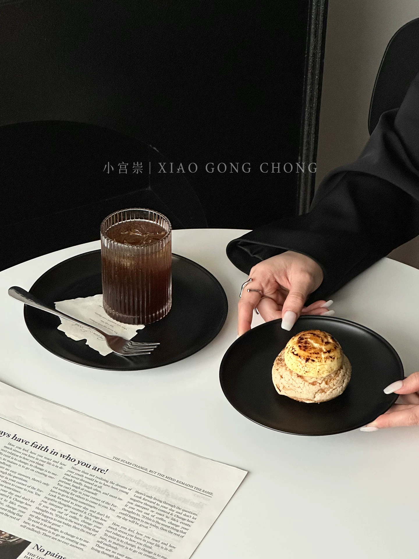 Đĩa tráng miệng cao cấp màu đen phong cách Ins, đĩa trưng bày đồ ăn nhẹ bằng thép không gỉ gia dụng, đĩa bánh trà chiều, đĩa trái cây