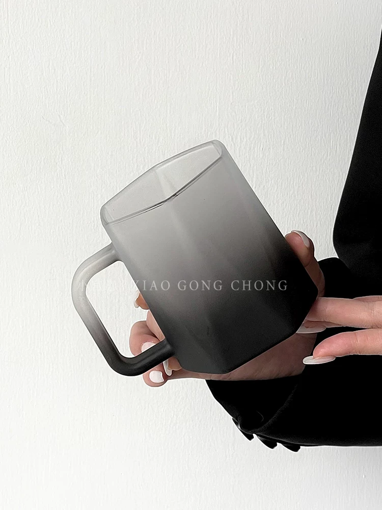 Ly thủy tinh mờ đen sáng tạo độc đáo có tay cầm, dùng cho gia đình, cốc cà phê, cốc ăn sáng, cốc uống nước.