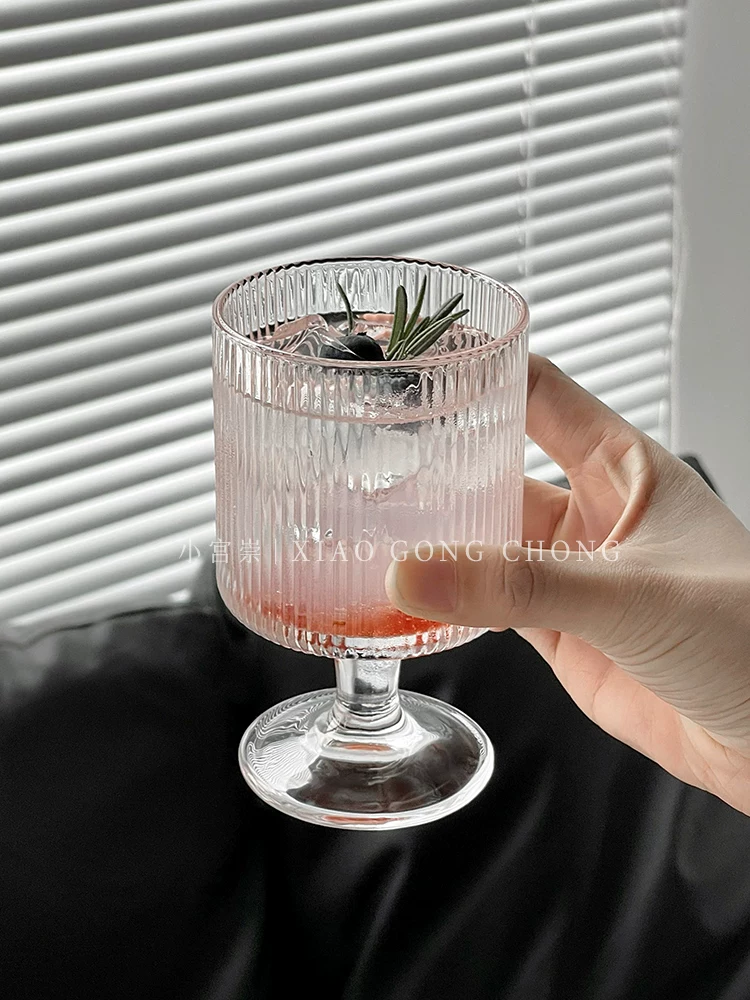 Ly nước ép sọc dọc xinh xắn kiểu Instagram, ly uống nước, ly cà phê, ly kem, ly rượu vang đỏ, ly rượu trái cây
